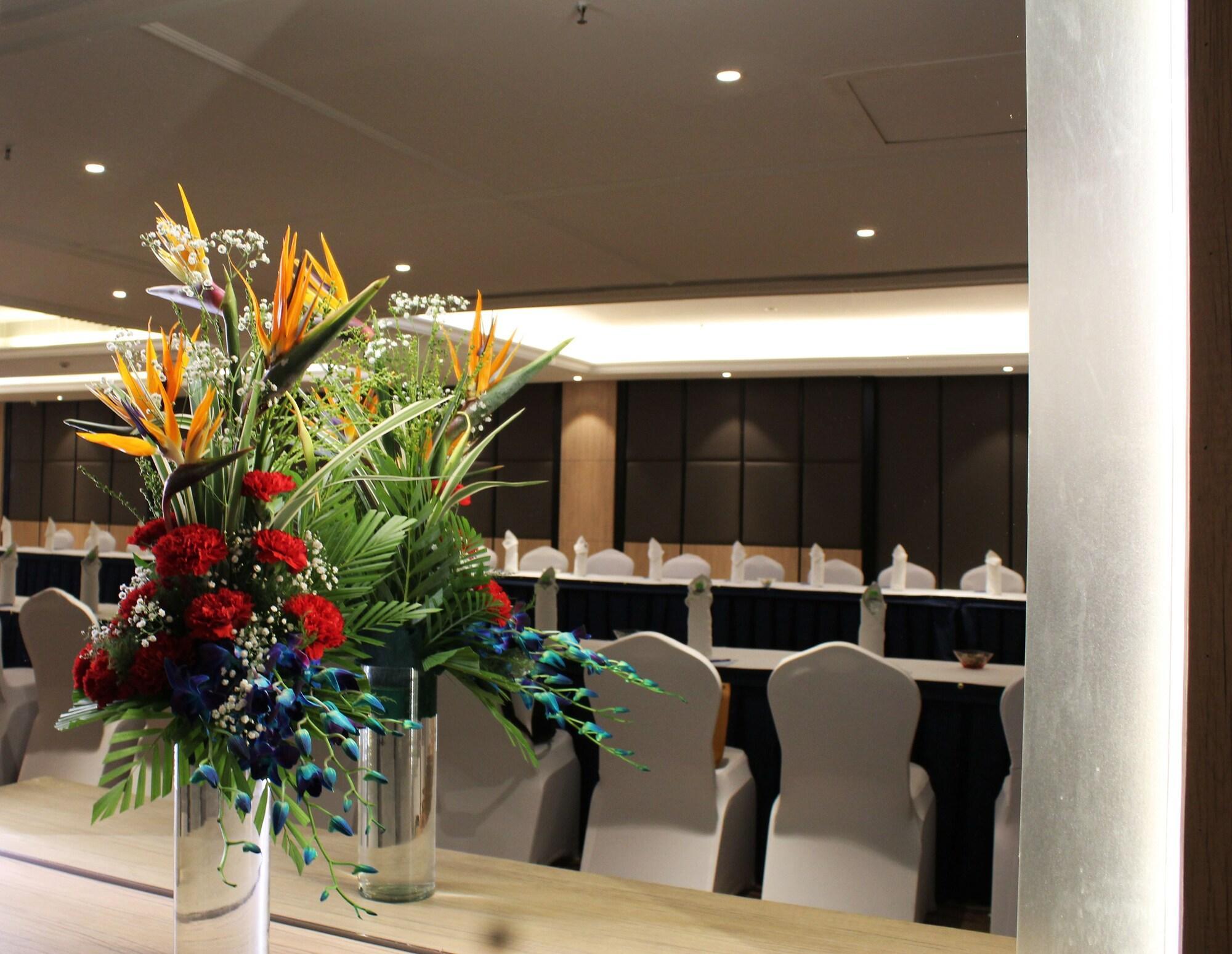 Park Inn Gurgaon Esterno foto